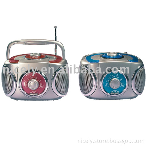 AM/FM radio with speaker and antenna